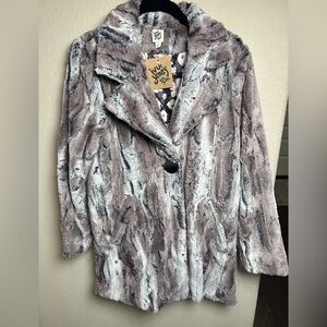 Ivy Jane Faux Fur Coat